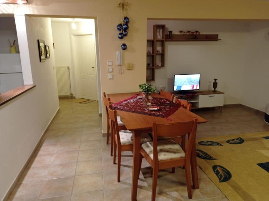 Alex House Apartment *